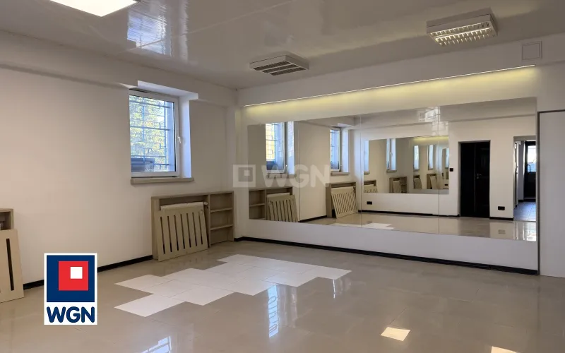 Lokal usługowy na  wynajem Jaworzno - Jaworzno, na wynajem lokal biurowo usługowy.